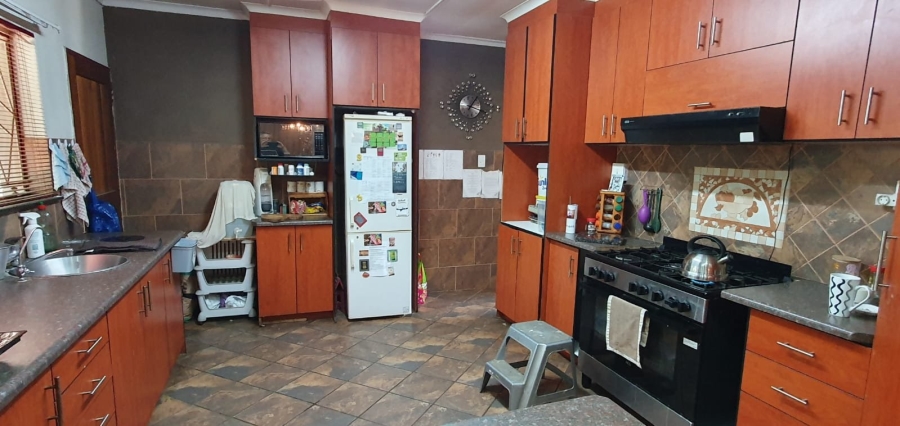 3 Bedroom Property for Sale in Universitas Free State